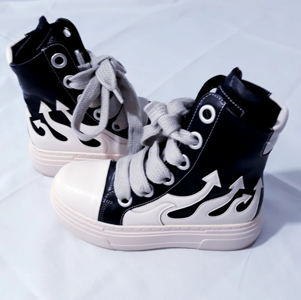 Fashion Black  White High-Top Sneakers Ankle Boots Platform Stick Sole Size 40